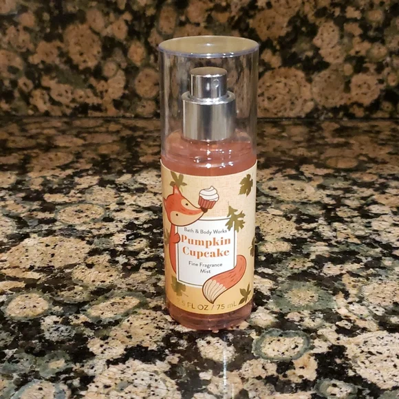 BBW Pumpkin Cupcake travel size Fine Fragrance Mist - Main Image